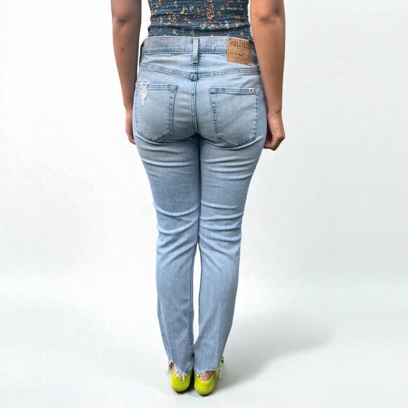 Hollister Womens Light Wash Blue Skinny Ankle Jeans With Ripped Detail W30 L32 - Picture 2 of 6
